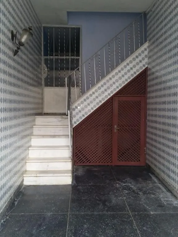 Квартира 80 м² із заскленим балконом та видом на гори — photo 27