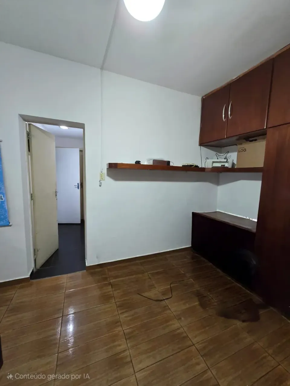 House, 650 m², with a grill on the balcony — photo 5