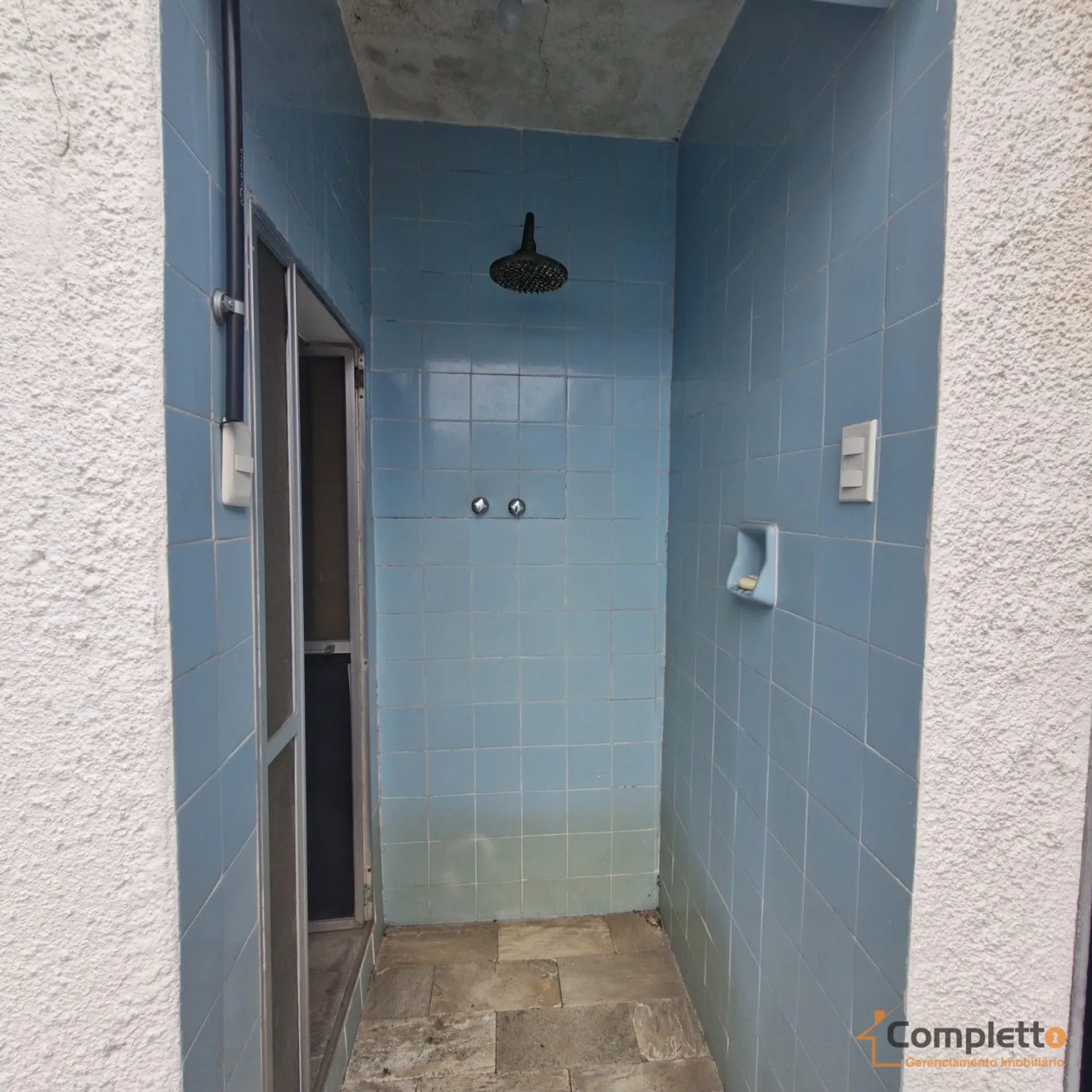 Casa de 220 m² con balcón gourmet y bañera — photo 21