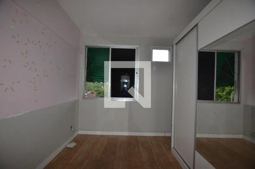 1 quarto e piso de madeira ou laminado: apartamento de 67 m² — photo 7