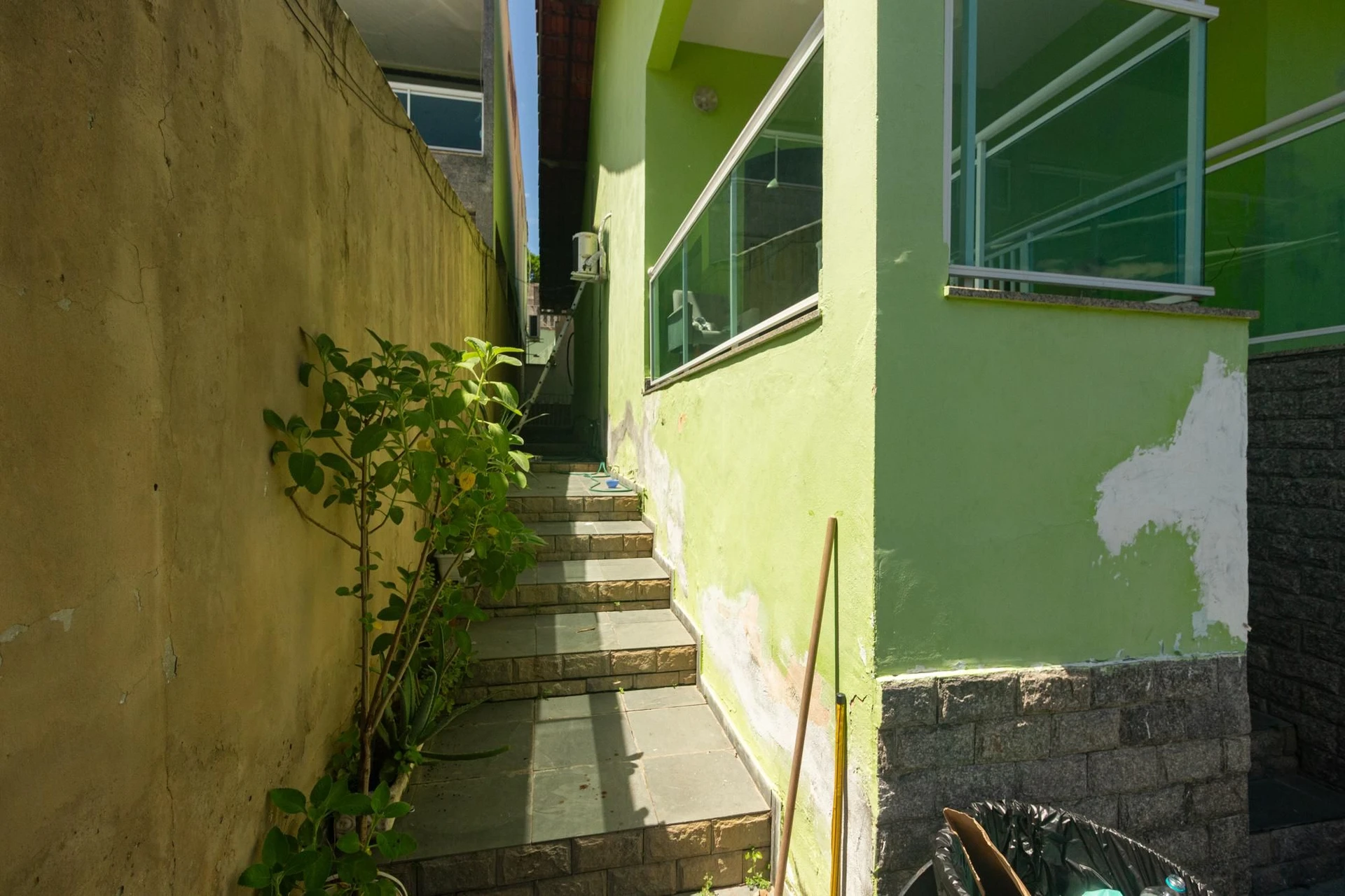 Casa amueblada de 2 dormitorios con parrilla en el balcón — photo 27