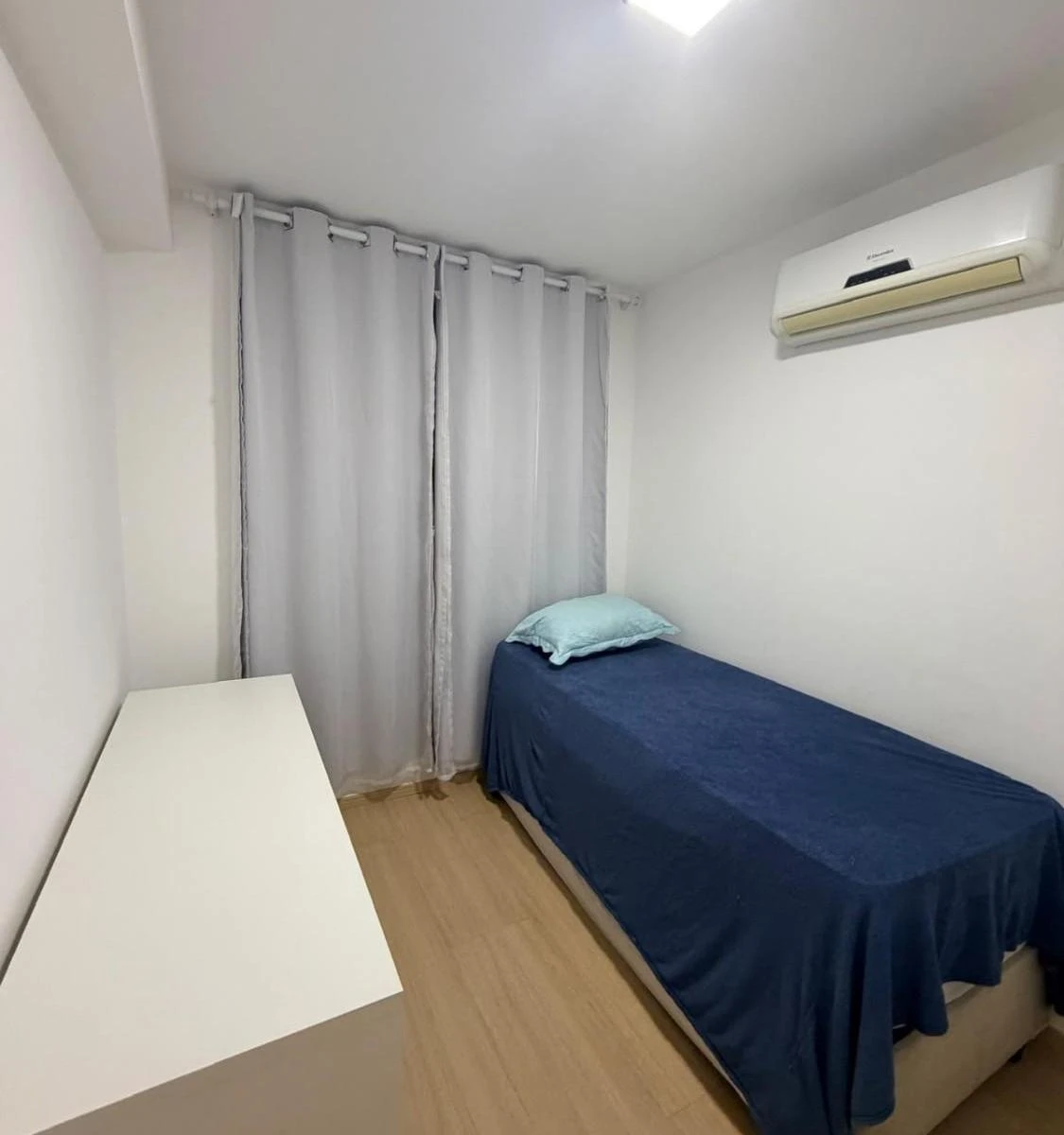 Квартира 57 м² з робочим місцем та пральною машиною — photo 7