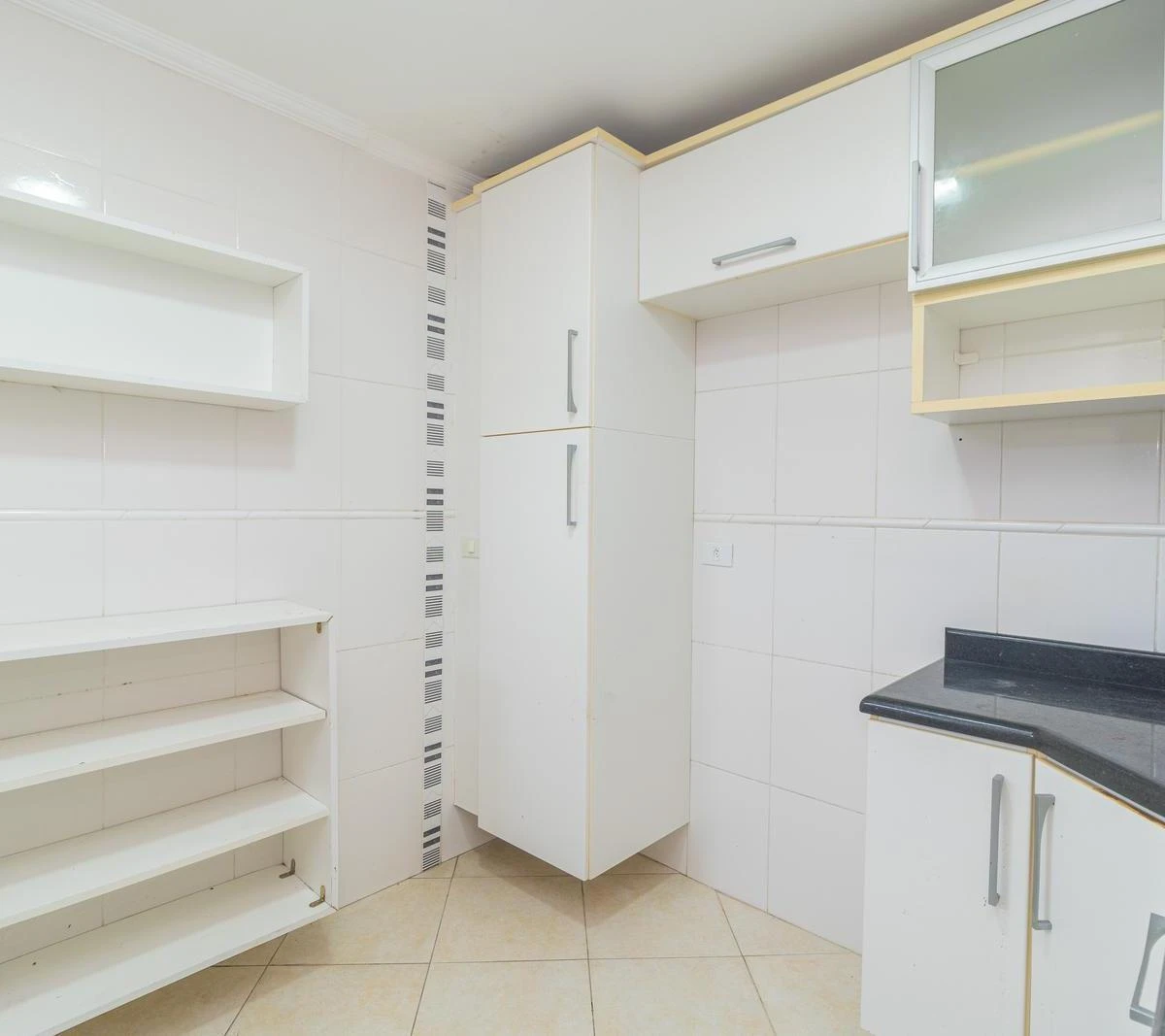 180 m² house with a home office and a bathtub — photo 22