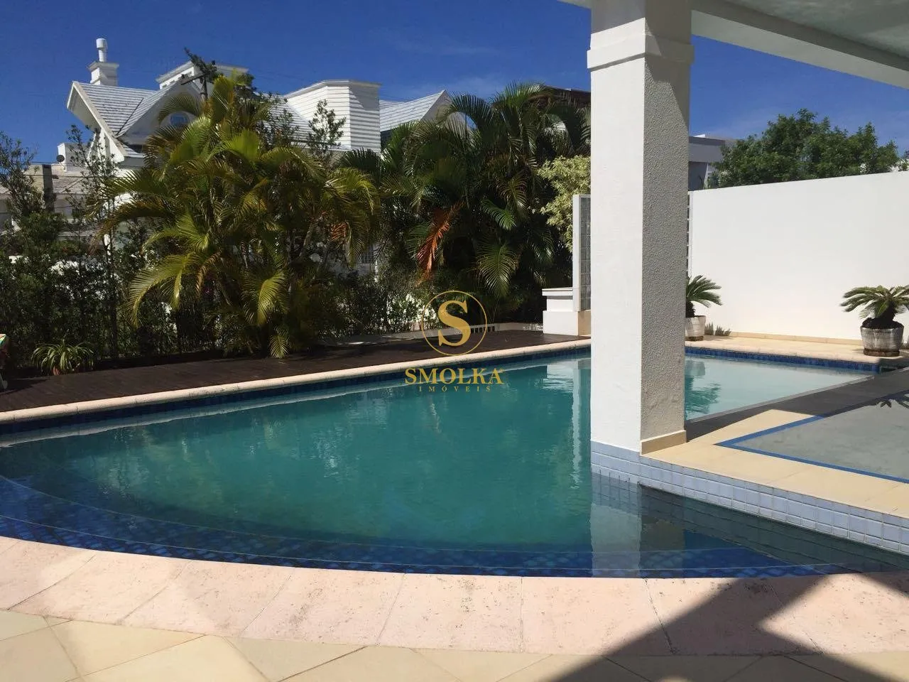 Casa amueblada de 787 m² con 5 suites y 6 plazas — photo 17