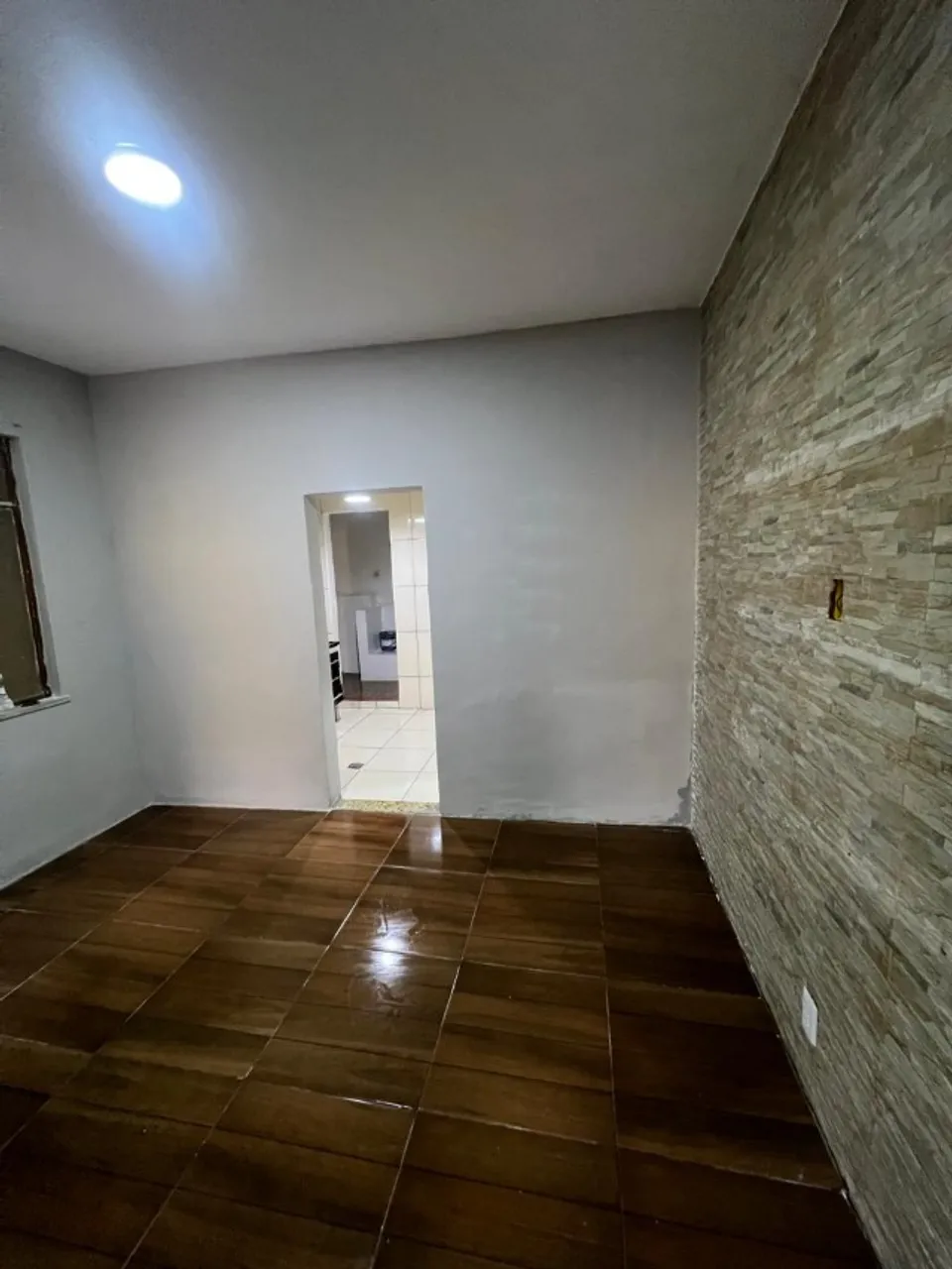 House, 52 m², with wood or laminate floors — photo 5
