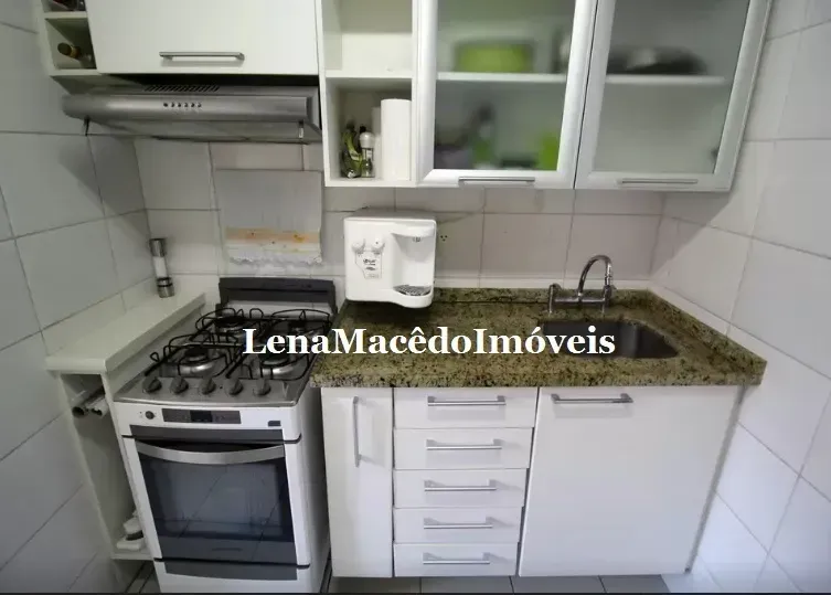 Unfurnished apartment with balcony and 2 parking spaces — photo 30
