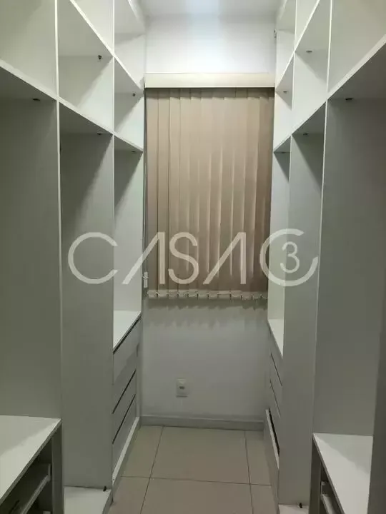 Apartamento de 2 quartos com closet — photo 12