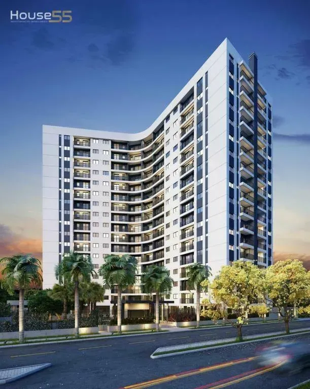 2-bedroom apartment with suite and glassed balcony — photo 43