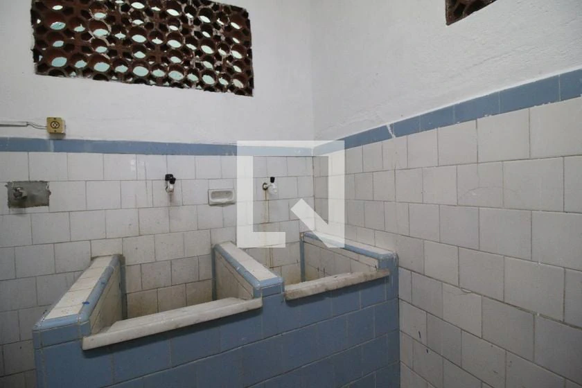 3-bedroom house with a washing machine — photo 19
