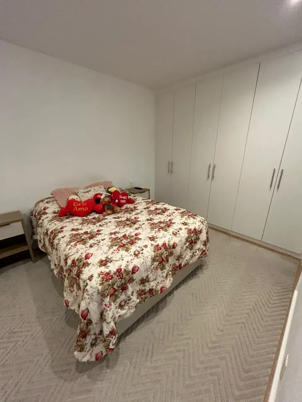 2-bedroom apartment with a glass-enclosed balcony — photo 15