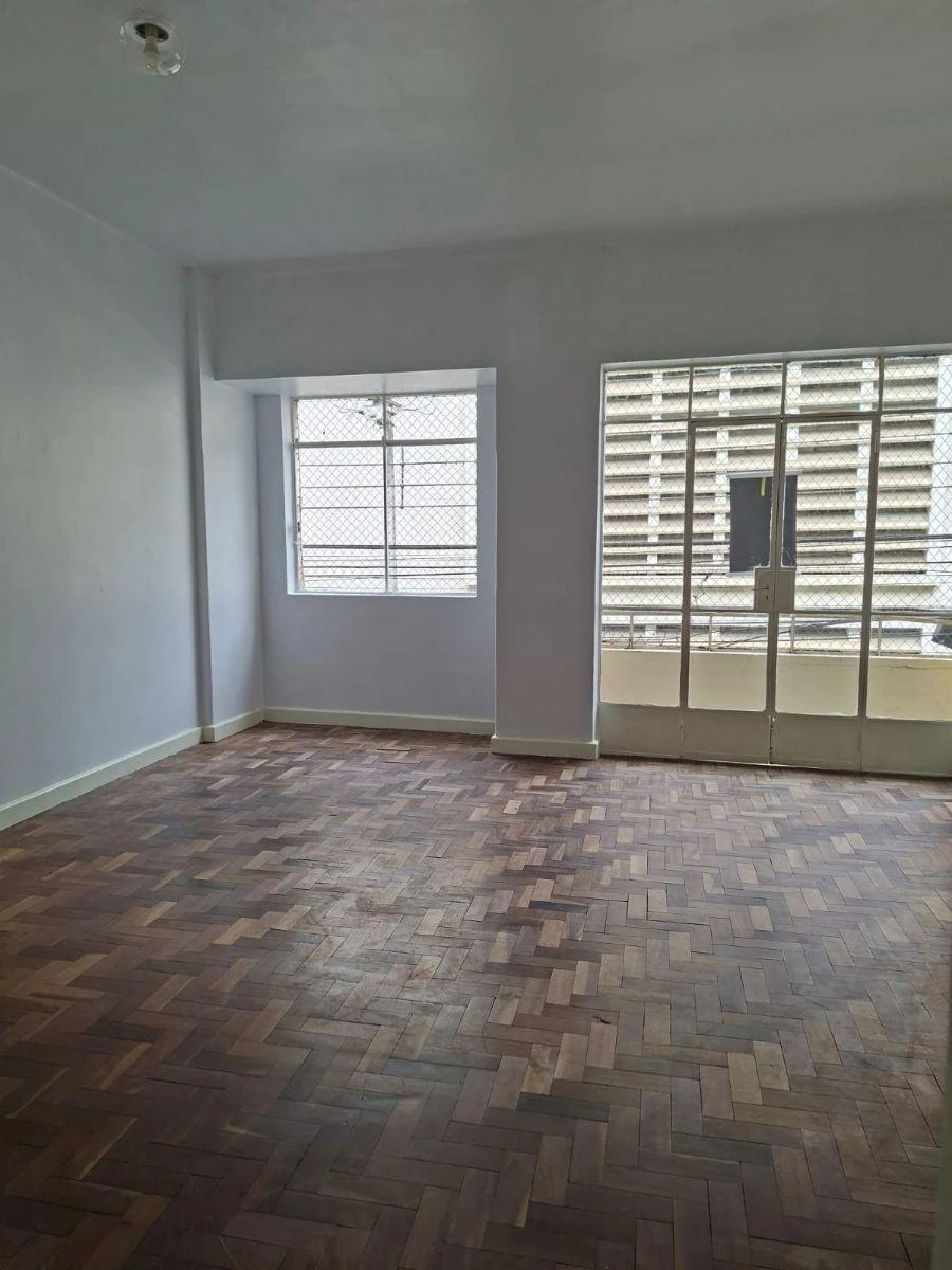 Дерев'яна підлога або ламінат та 3 спальні: квартира 137 м² — photo 3