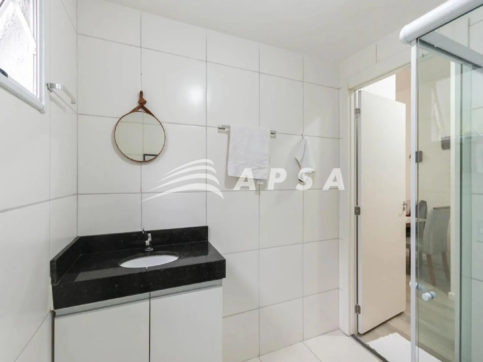 Furnished 1-bedroom apartment with a private BBQ area — photo 21