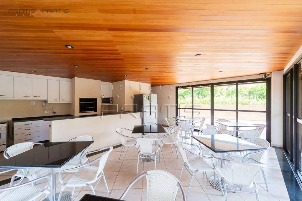 350 m² 3-bedroom apartment with a private BBQ balcony — photo 53