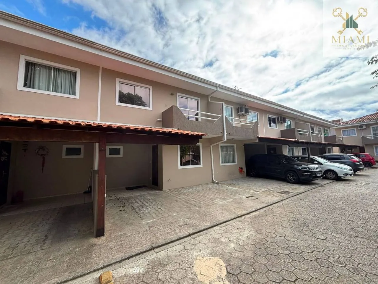 Duplex house with 3 bedrooms and 2 parking spaces — photo 22