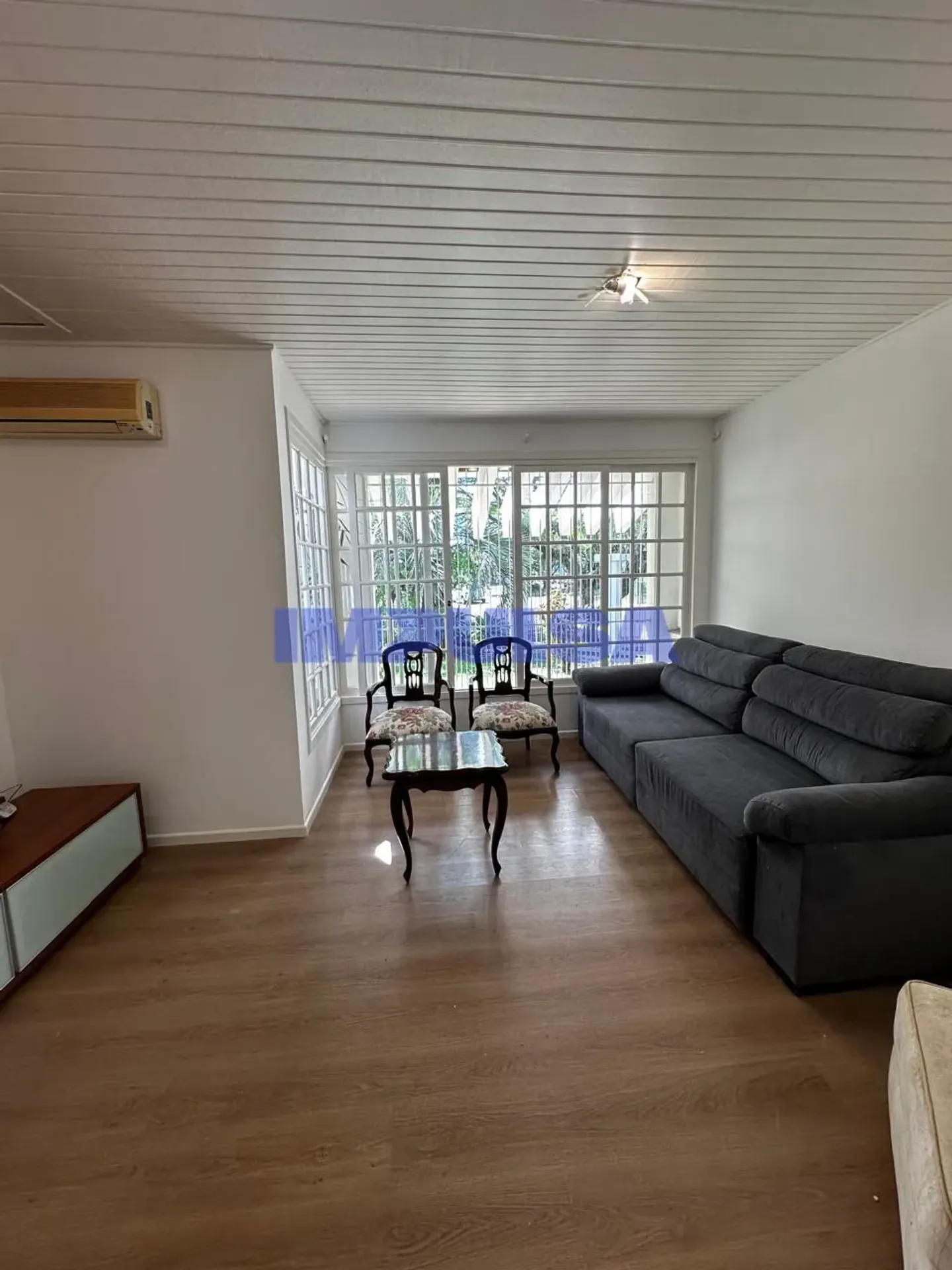 Ванна та 4 спальні: будинок 340 м² — photo 5