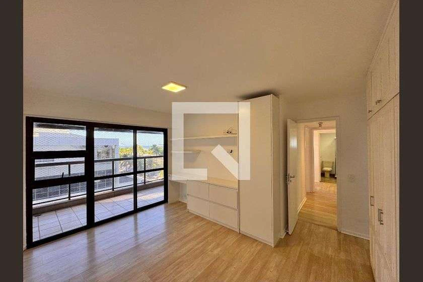 Apartamento de 172 m² com 4 quartos e 2 vagas — photo 10