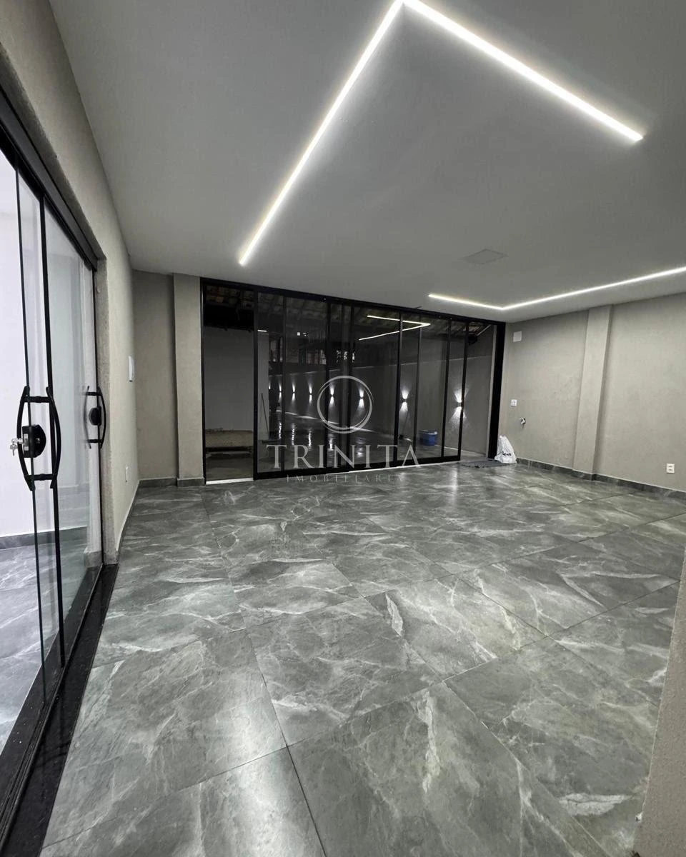 6-bedroom house, 3 with their own bathrooms, 350 m² — photo 4