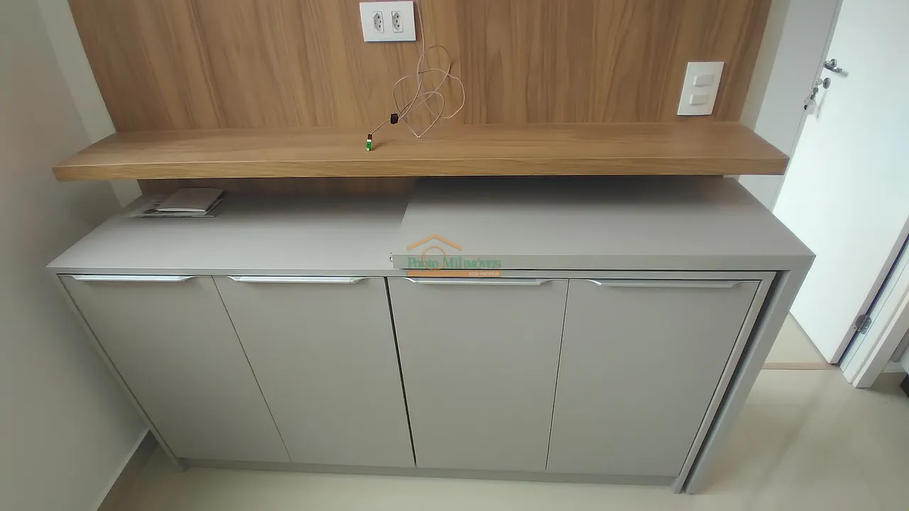 1-bedroom apartment with a fitted compact kitchenette — photo 20
