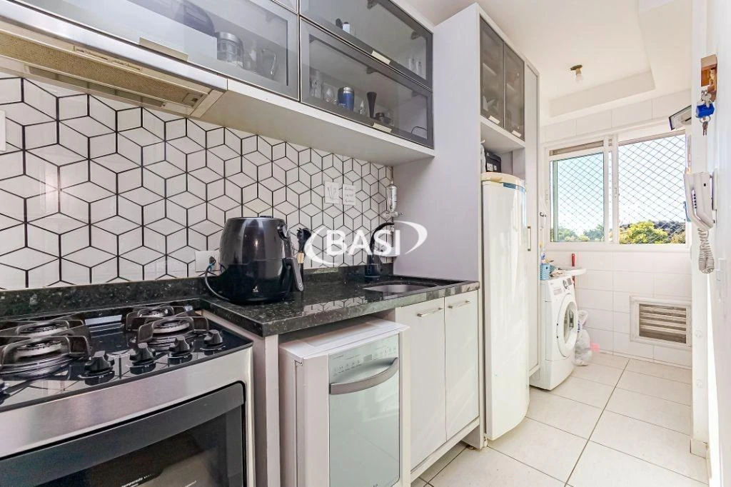 70 m² apartment with a home office and a washing machine — photo 28
