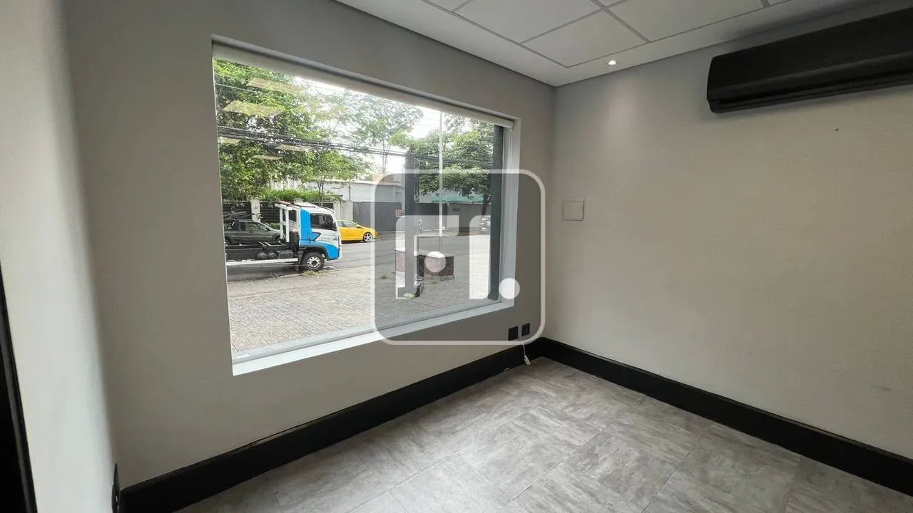Дом с 4 спальнями, 4 ванными и 160 м² — photo 22