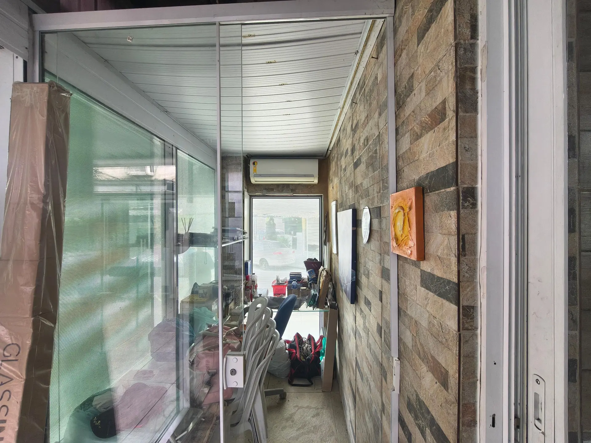 Furnished 2-bedroom house with balcony and private garden — photo 23