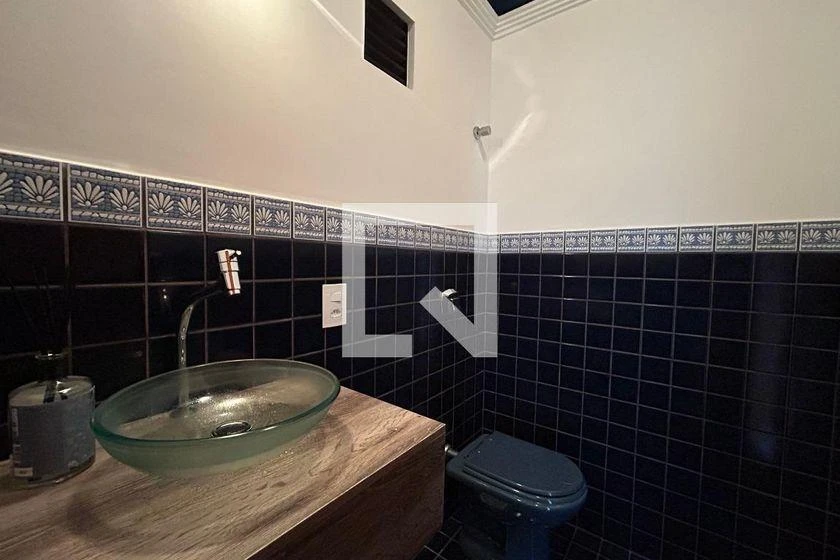 5-bedroom apartment with a bathtub in Florianópolis — photo 46