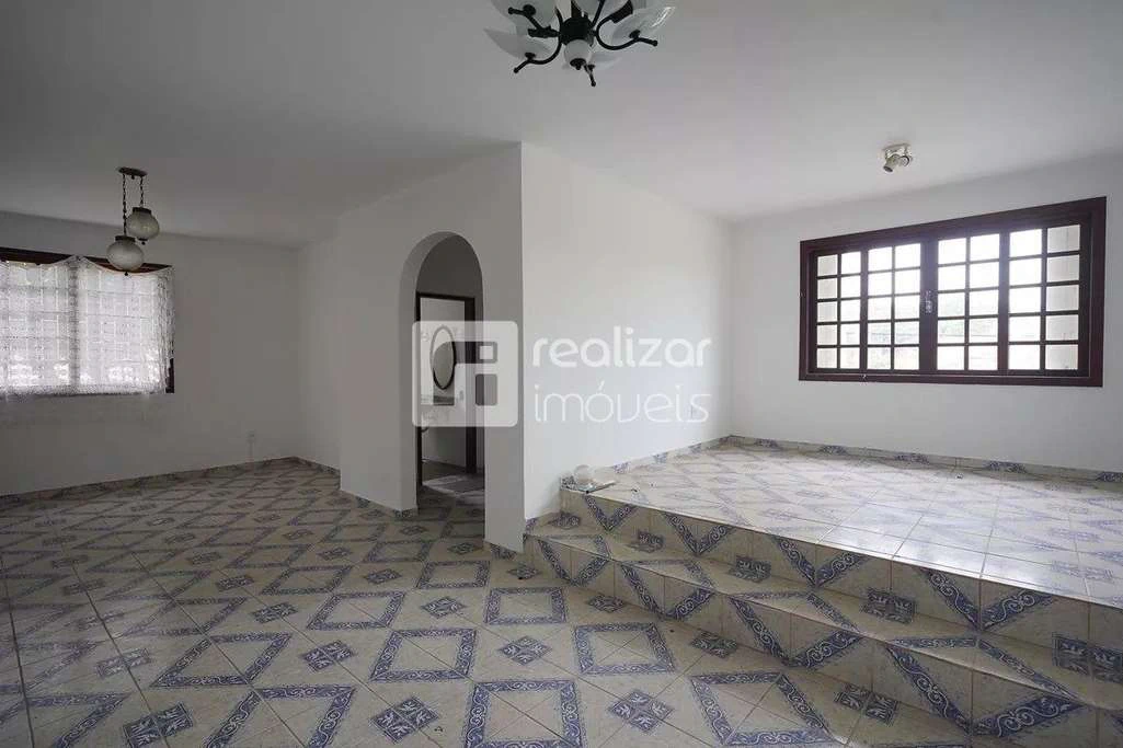 House with private garden and BBQ area — photo 5