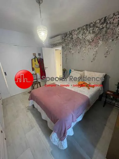 Apartment with 2 bedrooms, 3 bathrooms and a glass balcony — photo 26