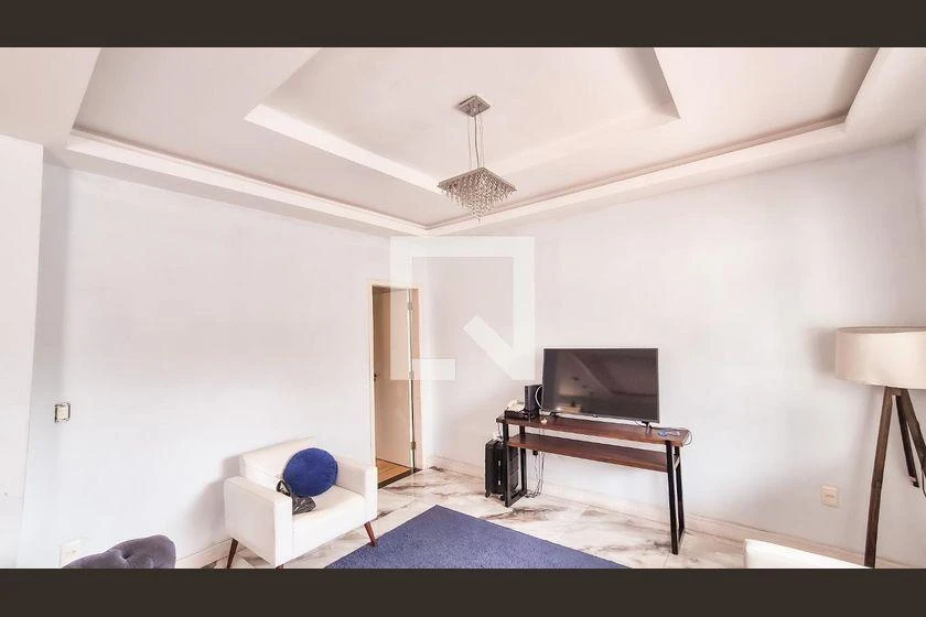 Мебльований будинок 600 м² з 5 спальнями та 3 ванними — photo 32