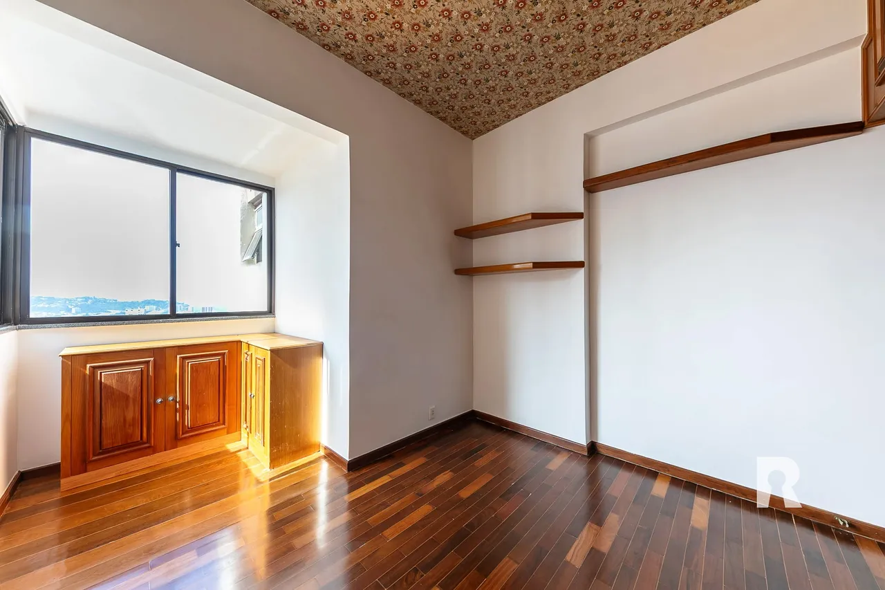 Unfurnished apartment with 4 bedrooms and 4 bathrooms — photo 13