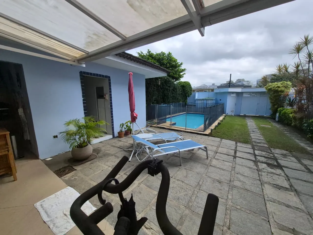 Furnished house for rent with 4 bedrooms and 5 bathrooms — photo 4
