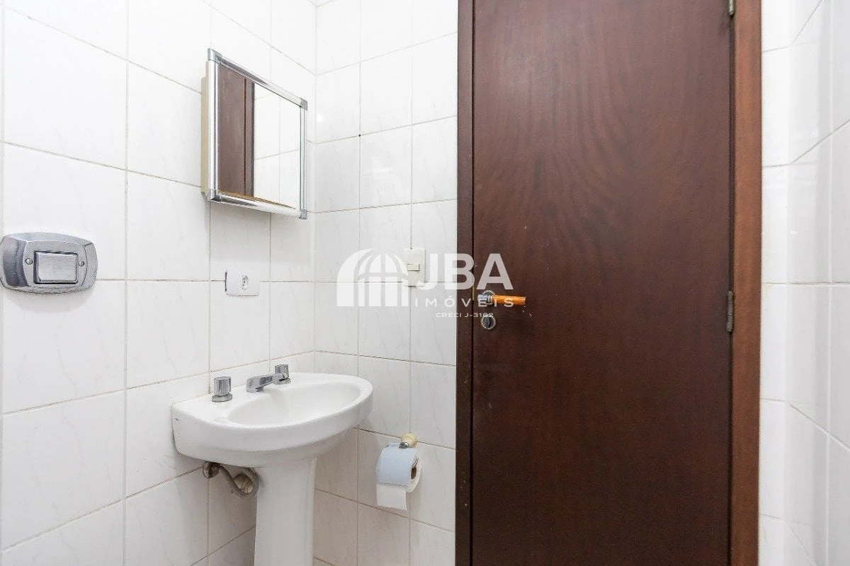 36 m² apartment with a home office and a washing machine — photo 11