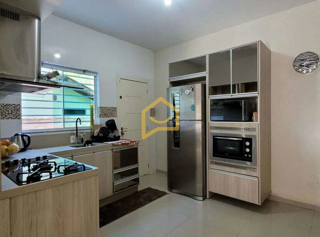 Rental house with 2 bedrooms and 2 parking spaces — photo 2