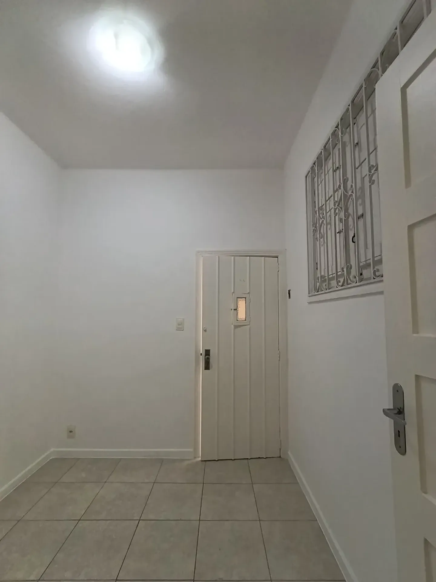 Washing machine in a 2-bedroom house, 82 m² — photo 27