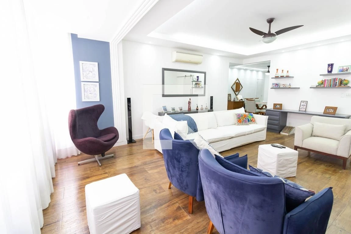 125 m² apartment with a jacuzzi and a bathtub — photo 18