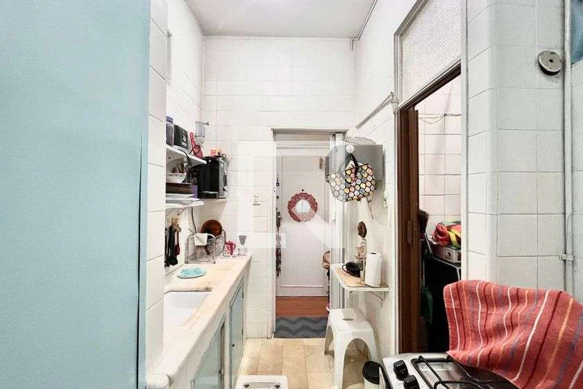 Furnished 40 m² apartment with 1 bedroom and 1 bathroom — photo 25