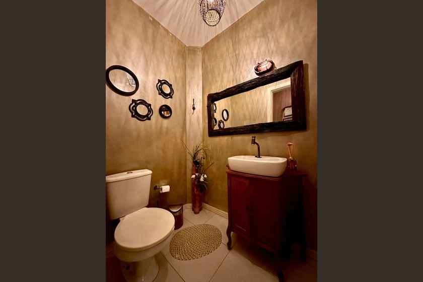 Furnished apartment with balcony and 2 en-suite bedrooms — photo 8