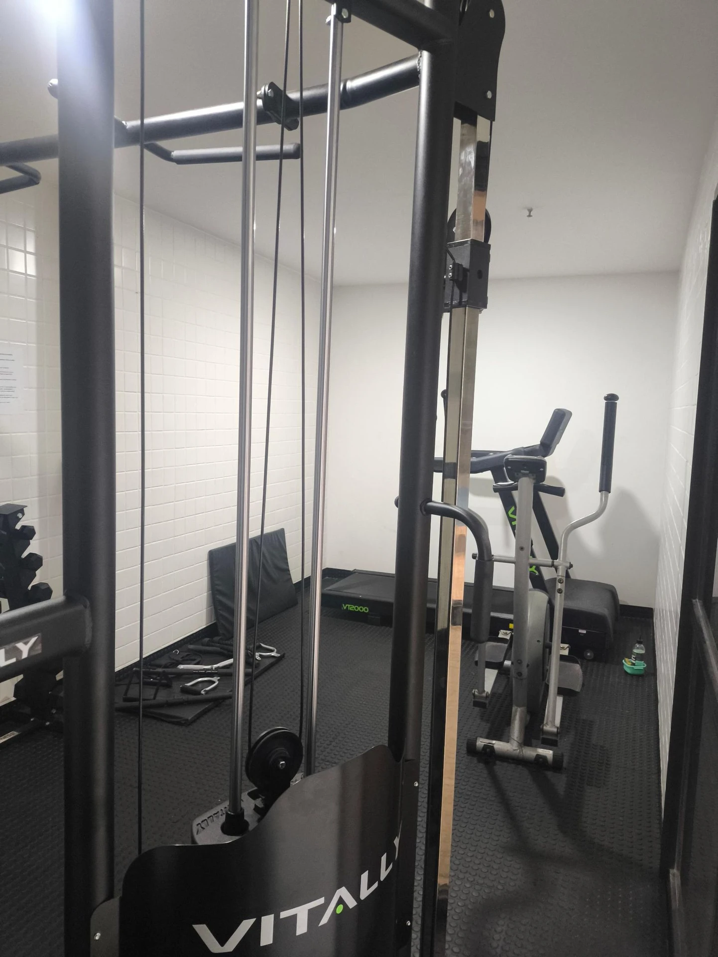 Apartamento mobiliado com 2 quartos e banheiro privativo — photo 26