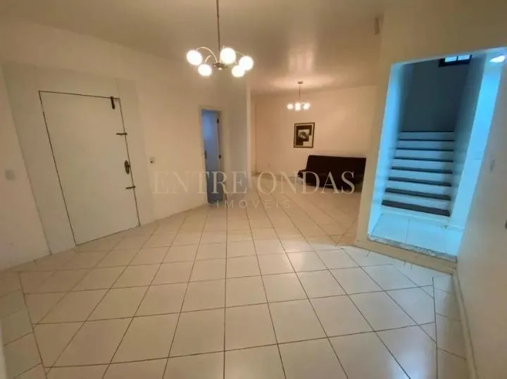 Furnished house, 164 m², with a walk-in closet — photo 6