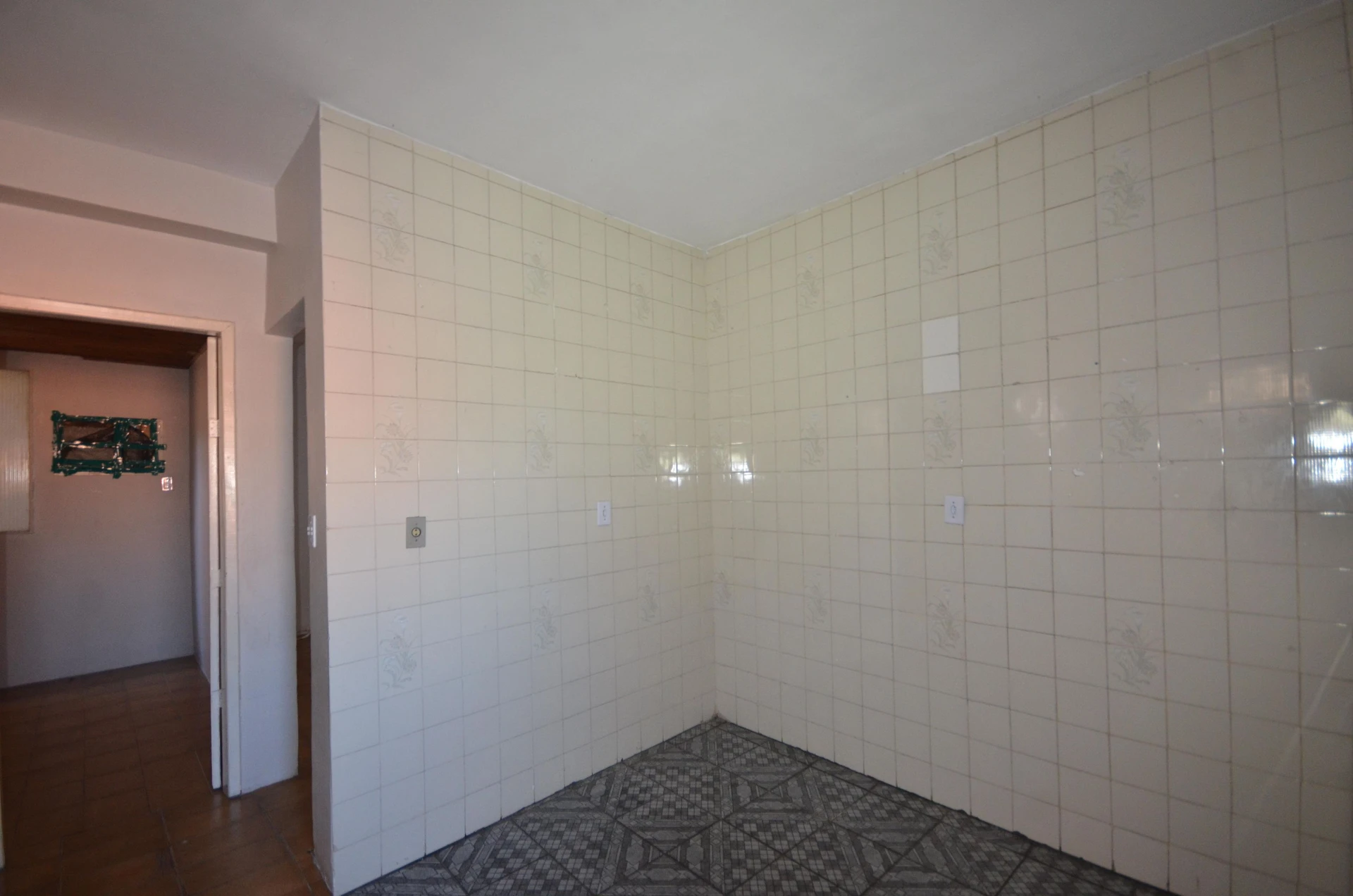 Casa sem mobília com 2 quartos e ar-condicionado — photo 15