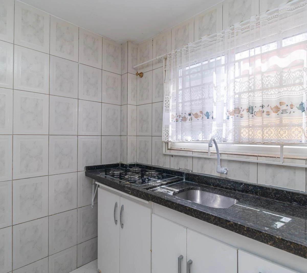 2-bedroom apartment with a washing machine in Curitiba — photo 3