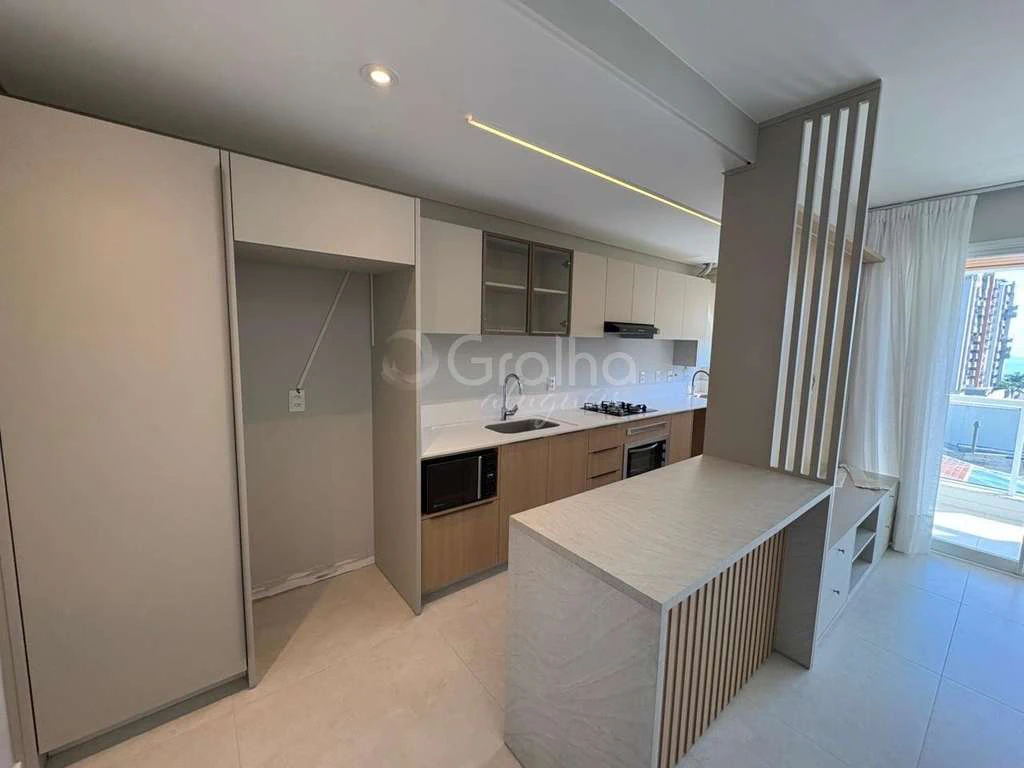 Apartamento de 65 m² con 2 dormitorios, 2 baños y 1 plaza — photo 3