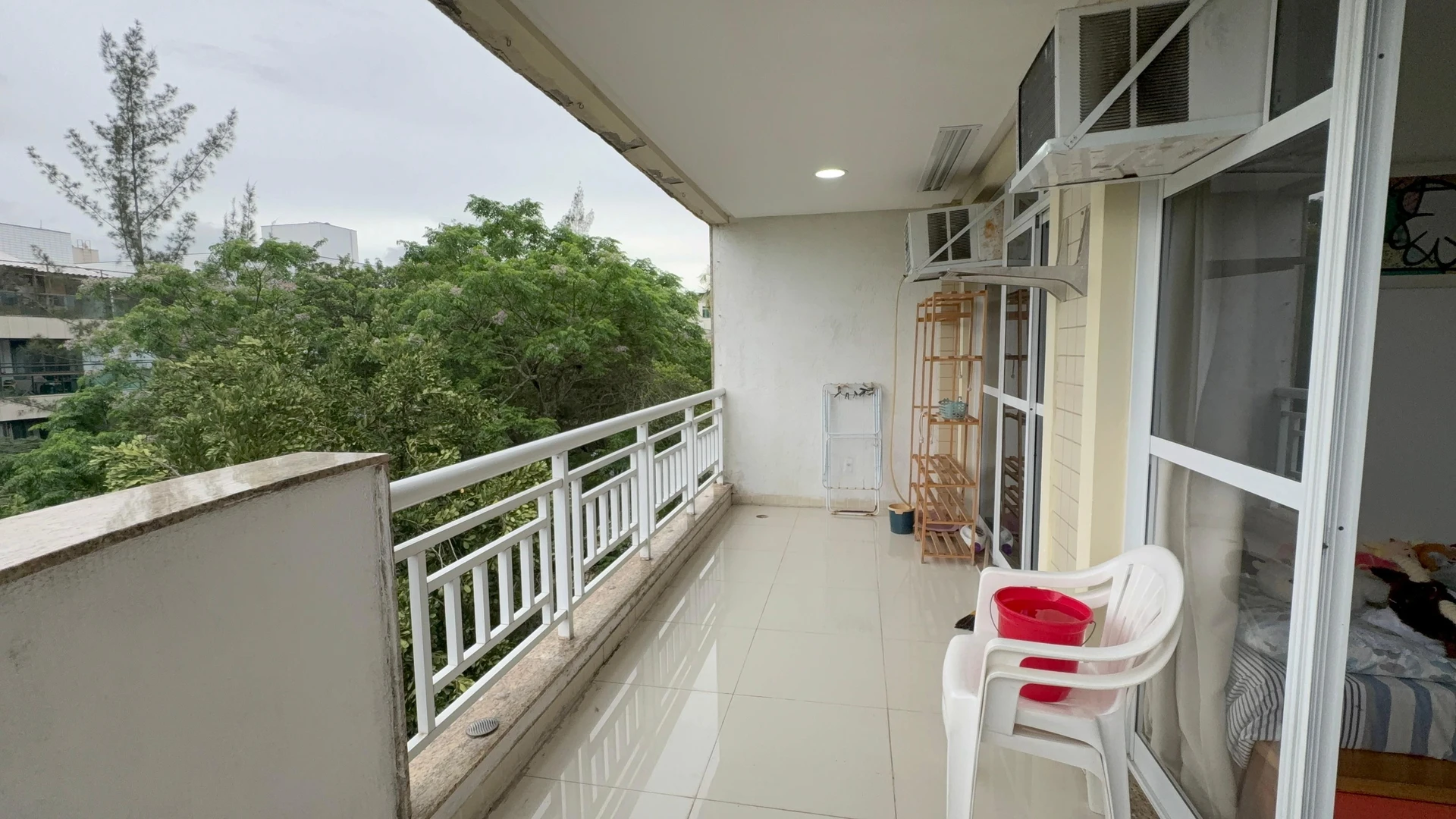 Furnished apartment, 114 m², with a jacuzzi — photo 25