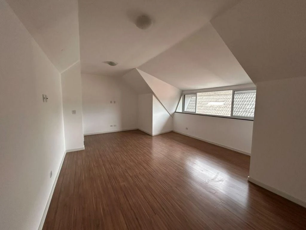 3-bedroom house, 1 with its own bathroom, 150 m², Curitiba — photo 27