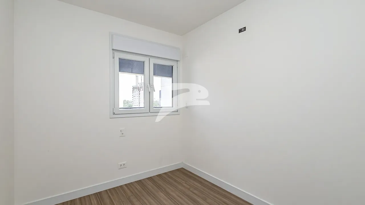 2-bedroom apartment with 160 m² and open-plan kitchen — photo 10