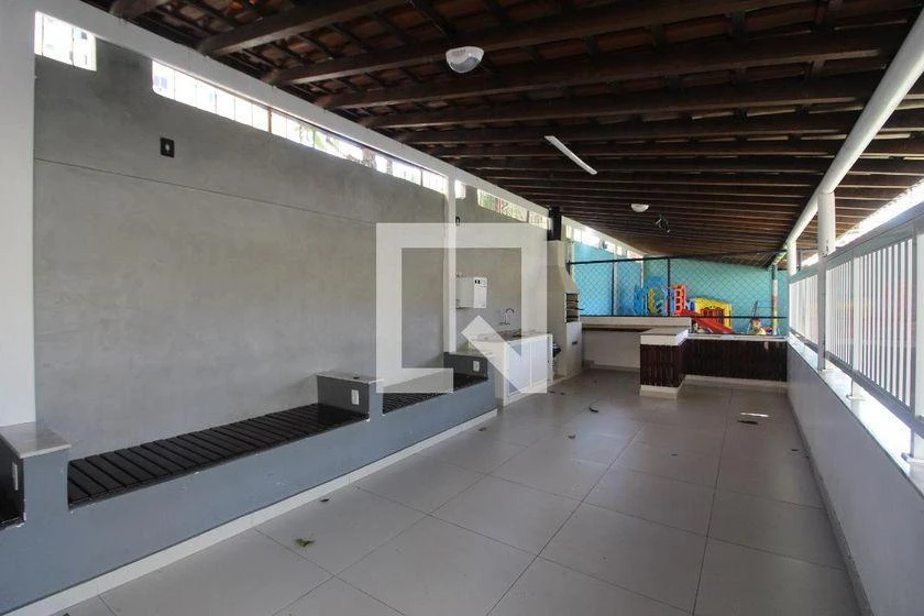 3-bedroom apartment in a building with a pool — photo 28