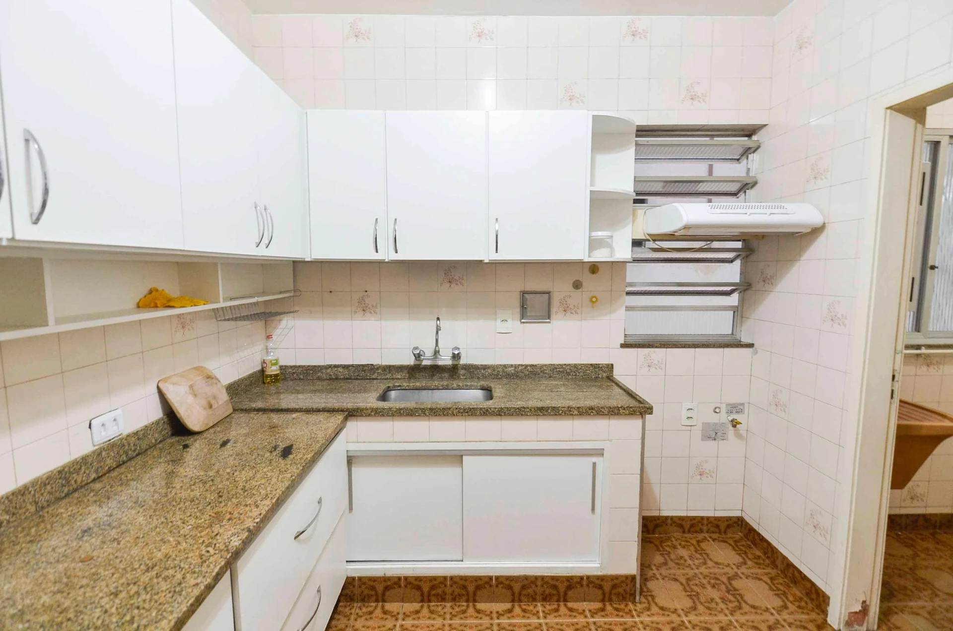 3-bedroom apartment with 2 parking spaces — photo 36