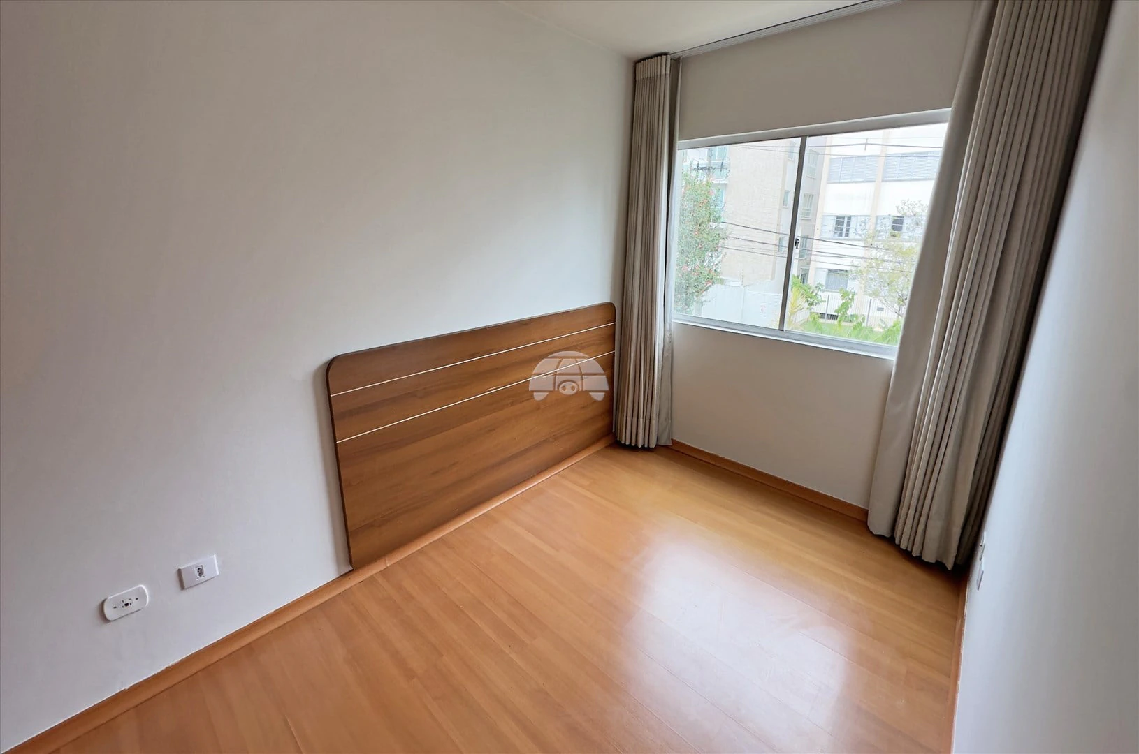 2-bedroom apartment with a washing machine — photo 6
