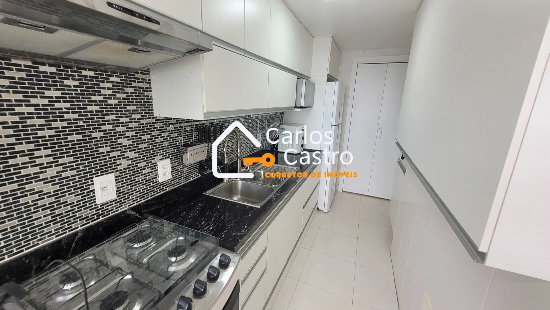 Furnished 86 m² apartment with 3 bedrooms and 1 parking spot — photo 13