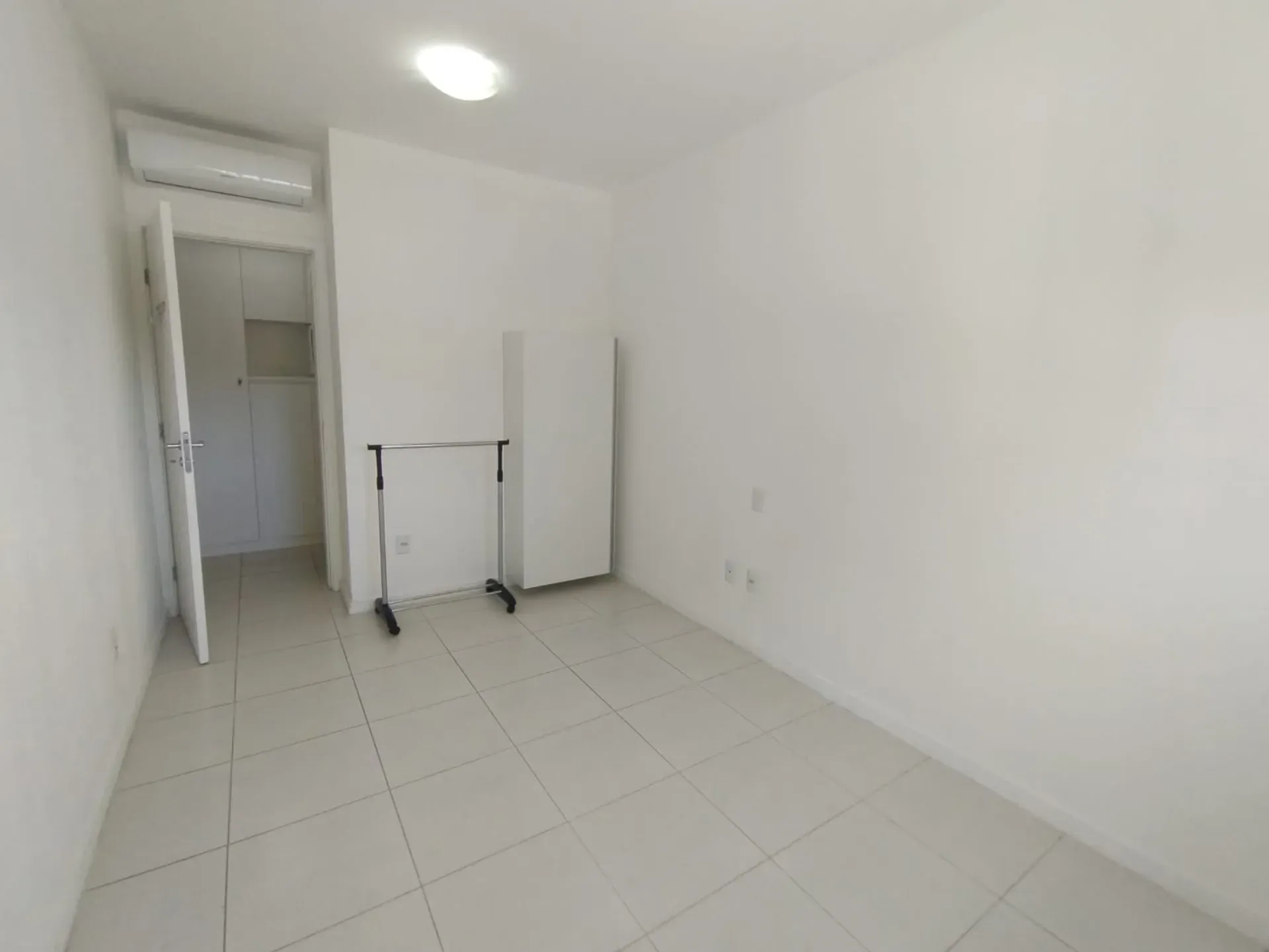 Apartamento amueblado de 1 dormitorio con 43 m² y 1 plaza — photo 13